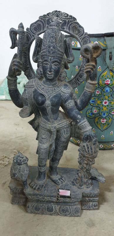 Diosa hindu piedra
